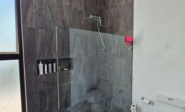 Entrega Inmediata| 3 recámaras| Alberca| Dentro de privada