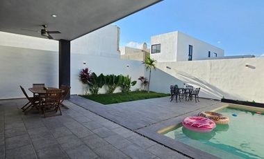 Entrega Inmediata| 3 recámaras| Alberca| Dentro de privada