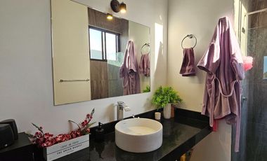 Entrega Inmediata| 3 recámaras| Alberca| Dentro de privada