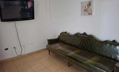 Amplia y cómoda casa amueblada en RENTA