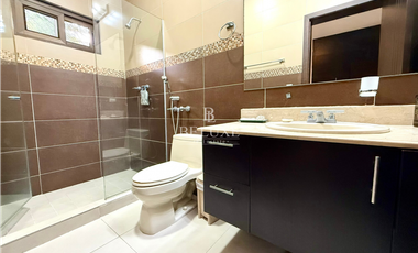 VENTA EN CASA EN SUNSET COAST - COSTA SUR (-10)