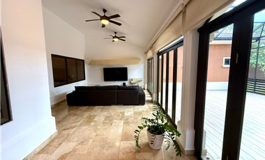 VENTA EN CASA EN SUNSET COAST - COSTA SUR (-10)