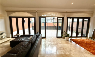 VENTA EN CASA EN SUNSET COAST - COSTA SUR (-10)