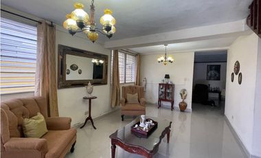 Casa en venta Duplex - Chanis (PDYM)