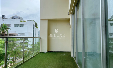 ALQUILER DE EDIFICIO COMPLETO O POR PLANTAS EN CALLE URUGUAY (8)