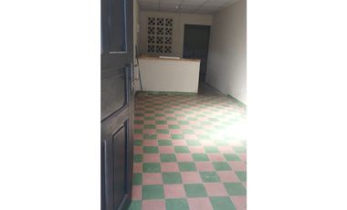 ALQUILER O VENTA DE CASA EN CALLE EL PUERTO POCRI AGUADULCE