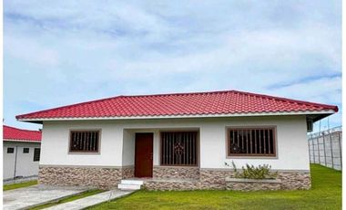 ALQUILER DE CASA EN ALGARROBOS   CENTRICA
