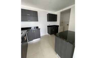 Se vende Apartamento en Altos de Panamá