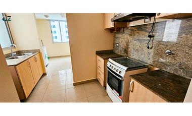 Se alquila apartamento amoblado en el PH Rokas Condado del Rey