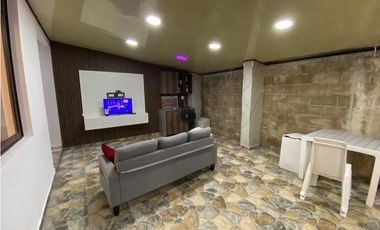 BRISAS DEL GOLF / PH GARDENIAS / 248M2 / 3 HABITACIONES
