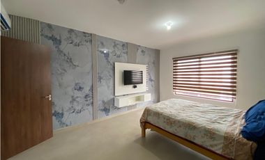 BRISAS DEL GOLF / PH GARDENIAS / 248M2 / 3 HABITACIONES