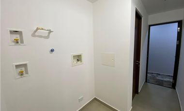 BRISAS DEL GOLF / PH GARDENIAS / 248M2 / 3 HABITACIONES