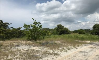 Venta de Terreno en Punta Barco - Complejo privado 