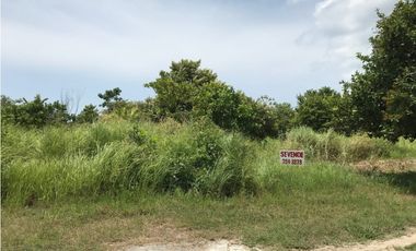 Venta de Terreno en Punta Barco - Complejo privado 