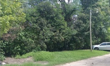 4 lotes juntos en Pontevedra Calle Paris