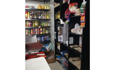 Fondo de comercio, vende! exc zona Cerro de las Rosas Cel.354169----
