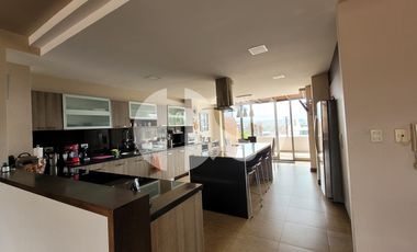 PENTHOUSE DE VENTA SECTOR COLEGIO BILINGUE, CUENCA