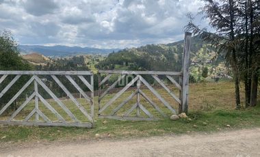 TERRENO EN   VENTA  SECTOR TURI EN CUENCA