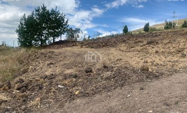 TERRENO EN   VENTA  SECTOR TURI EN CUENCA