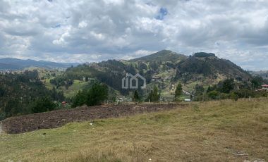 TERRENO EN   VENTA  SECTOR TURI EN CUENCA