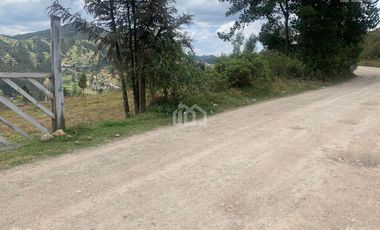 TERRENO EN   VENTA  SECTOR TURI EN CUENCA