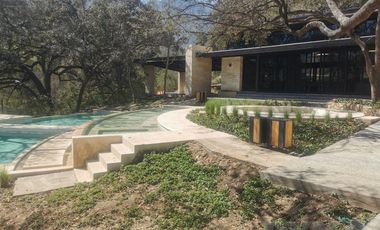 Casa en venta en Nuevo Santiago, Fraccionamiento cerca de Cielo Mágico y SMP.