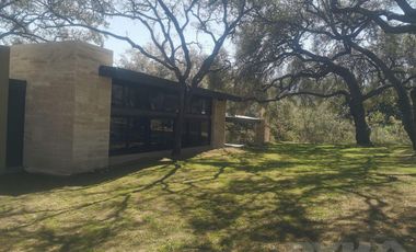 Casa en venta en Nuevo Santiago, Fraccionamiento cerca de Cielo Mágico y SMP.