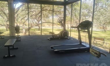 Casa en venta en Nuevo Santiago, Fraccionamiento cerca de Cielo Mágico y SMP.