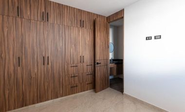 Casa en  venta en Lomas de Angelopolis con 4 recamaras y jardín