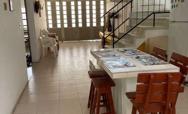 Cabaña en Venta en Coveñas, Segunda Ensenada: Lote de 1.600 m² con Casa de 200 m² con 4 Alcobas y Alta Rentabilidad