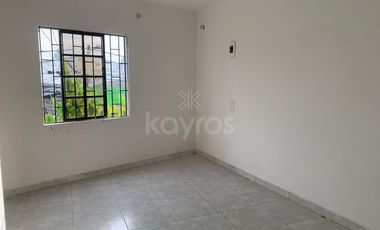Apartamento en 2do Piso: 2 habitaciones, zona de labores y Alta Valorización
