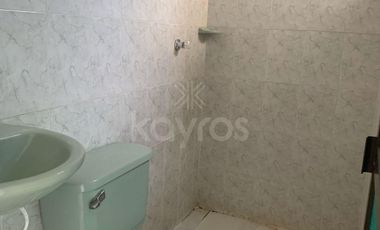 Apartamento en 2do Piso: 2 habitaciones, zona de labores y Alta Valorización