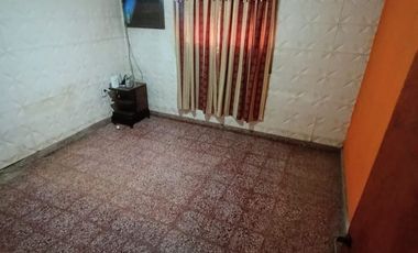 CASA CON PATIO GUADALUPE OESTE