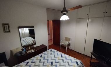 Casa en alquiler en Castelar Norte