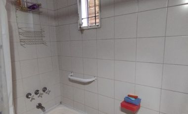 Casa en alquiler en Castelar Norte