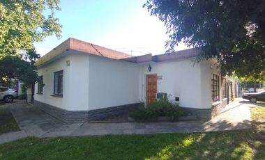 Casa en alquiler en Castelar Norte