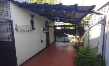 Casa en alquiler en Castelar Norte