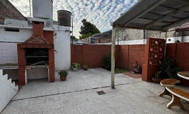 Casa PH en venta en Quilmes Oeste Centro
