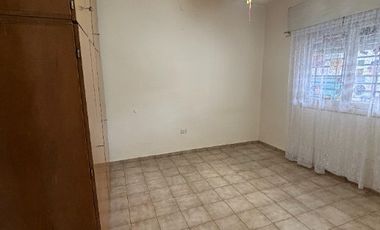 Casa PH en venta en Quilmes Oeste Centro