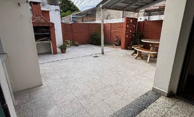 Casa PH en venta en Quilmes Oeste Centro