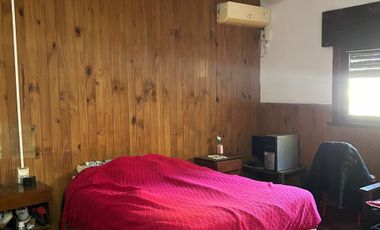 CASA EN VENTA EN PEHUAJÓ A REFACCIONAR