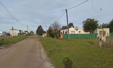 casa 3 ambiente a terminar en Playa Dorada