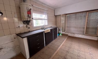 VENTA PH 3 AMB C/ PATIO ZONA REGIONAL APTO CREDITO