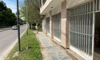 VENTA DEPARTAMENTOS 3 Y 2 AMBIENTES +LOCALES BLOCK