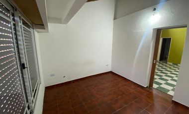VENTA DEPARTAMENTOS 3 Y 2 AMBIENTES +LOCALES BLOCK