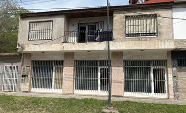 VENTA DEPARTAMENTOS 3 Y 2 AMBIENTES +LOCALES BLOCK