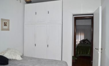 CASA 5 AMB VENTA CLAYPOLE CON QUINCHO Y COCHERA