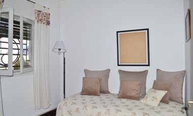 CASA 5 AMB VENTA CLAYPOLE CON QUINCHO Y COCHERA