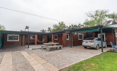 CASA EN VENTA 3 DORMITORIOS CON PILETA IBARLUCEA