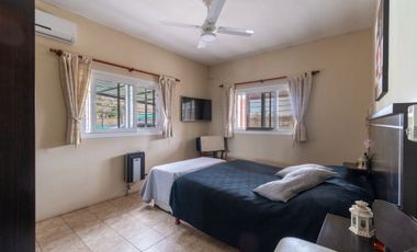 CASA EN VENTA 3 DORMITORIOS CON PILETA IBARLUCEA